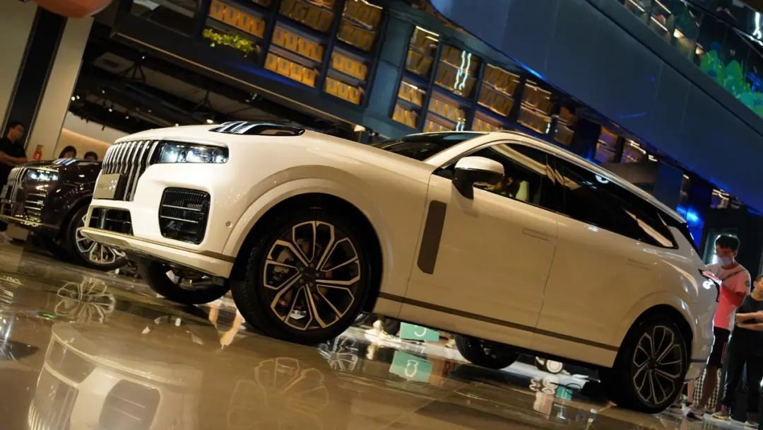 沃尔沃XC90同平台，领克09值不值得买？