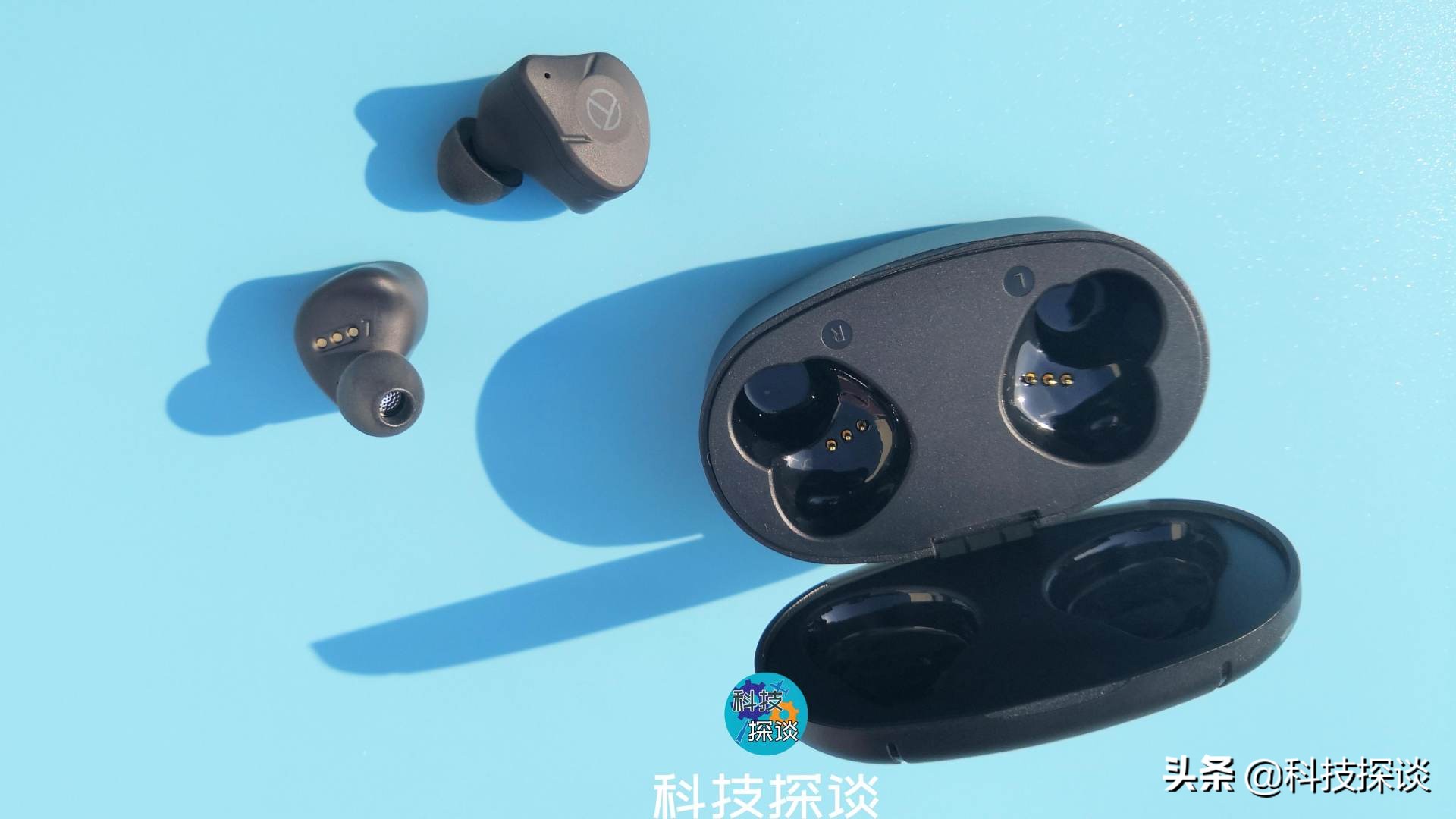 可无线充电，一圈二铁TWS耳机的音质咋样？TRNT300测评