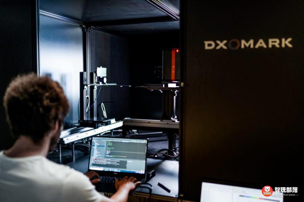 DXOMARK发布手机屏幕测试基准：三星Note20U登榜首