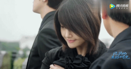 女星硬拗漂亮的样子，好假