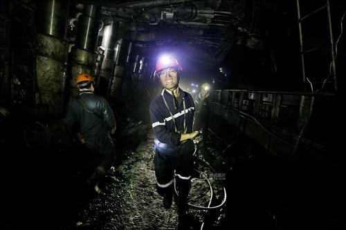 井下检测人员精确定位系统：煤矿安*方案