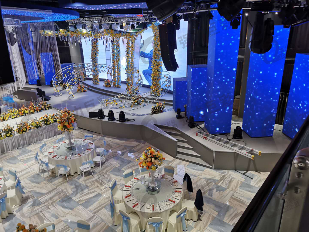 so酷！这些LED显示创造出美妙的光影世界