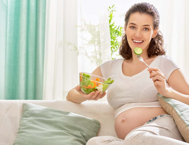 爸爸对孩子的颜值影响有多大？看到贾静雯三个女儿，你就明白了