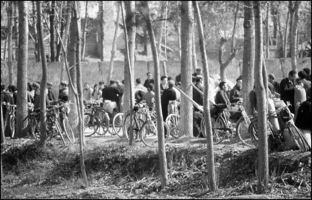 30張老照片帶你穿越回70年代,重溫那些再也回不去的舊時光