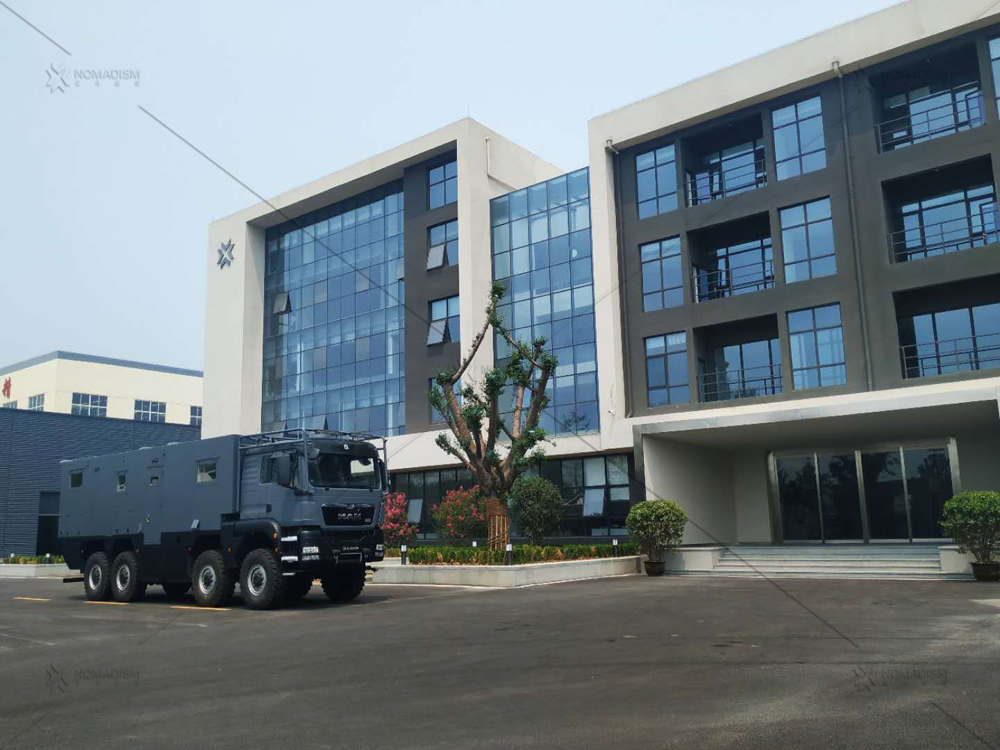 德野/诺马迪森/越野房车 - 越野房车领域的"狮王"