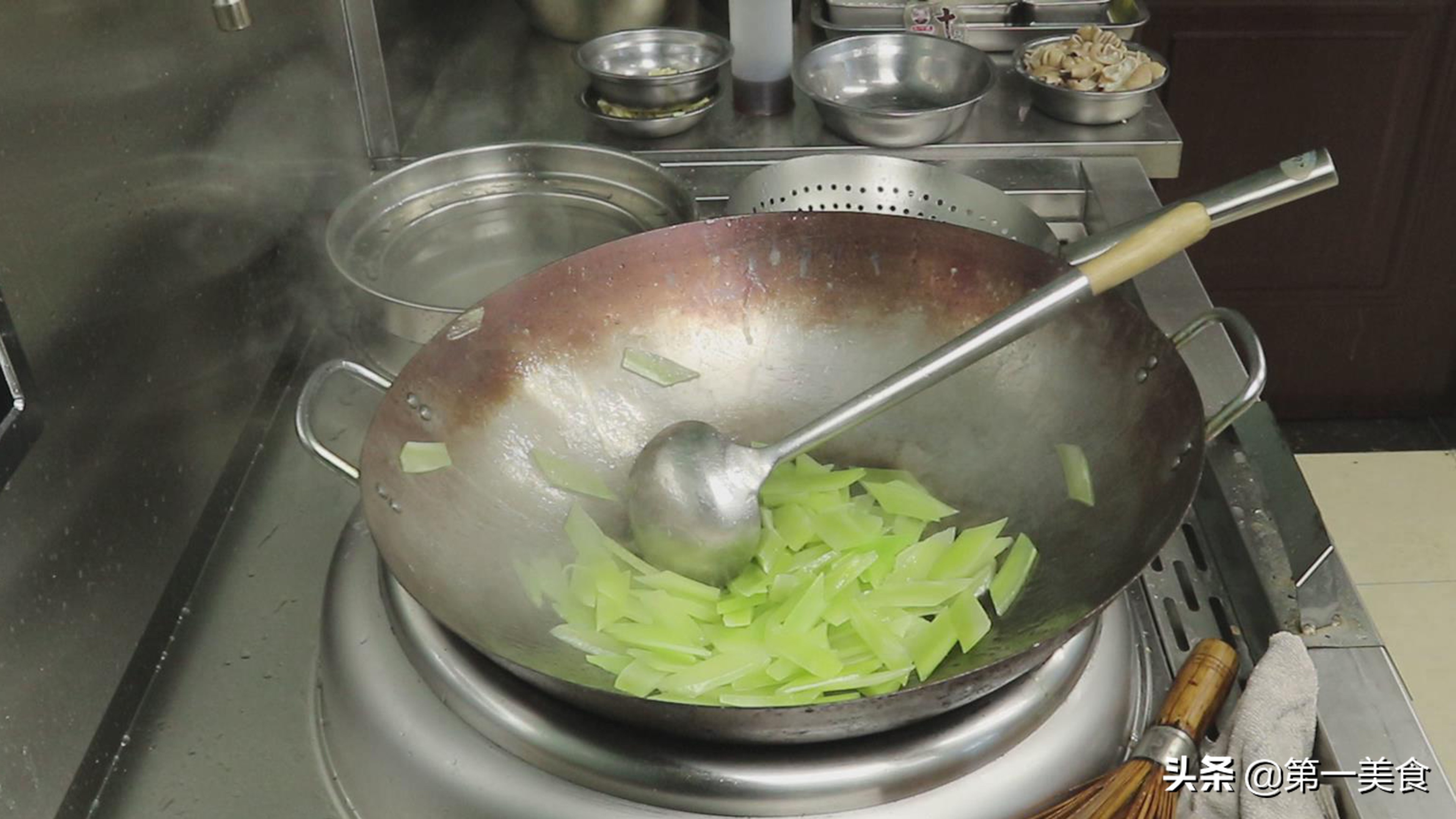 图片[7]-水煮肥肠做法步骤图 就适合在家吃-起舞食谱网