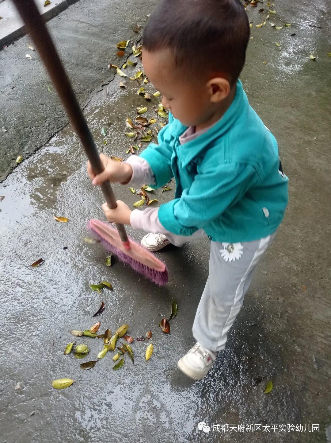 防疫不松懈，安全记心上丨记成都天府新区太平实验幼儿园爱卫活动