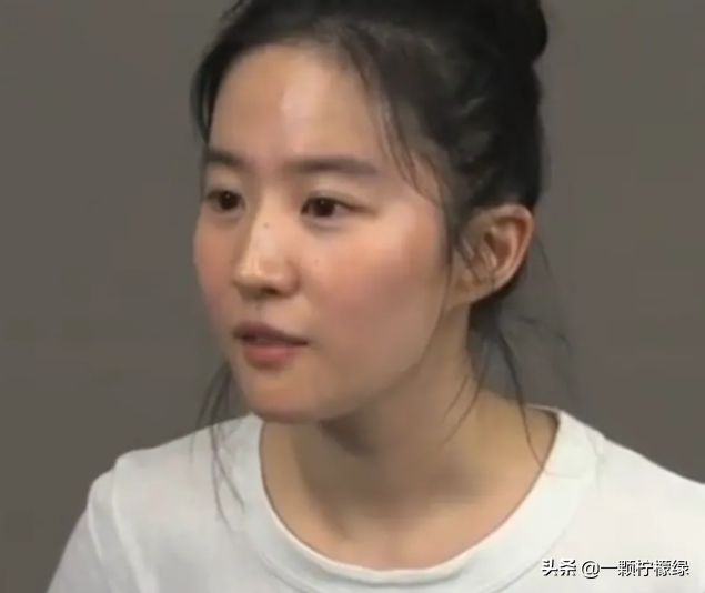 刘亦菲听导演话，全程素颜试镜，美颜滤镜都没
