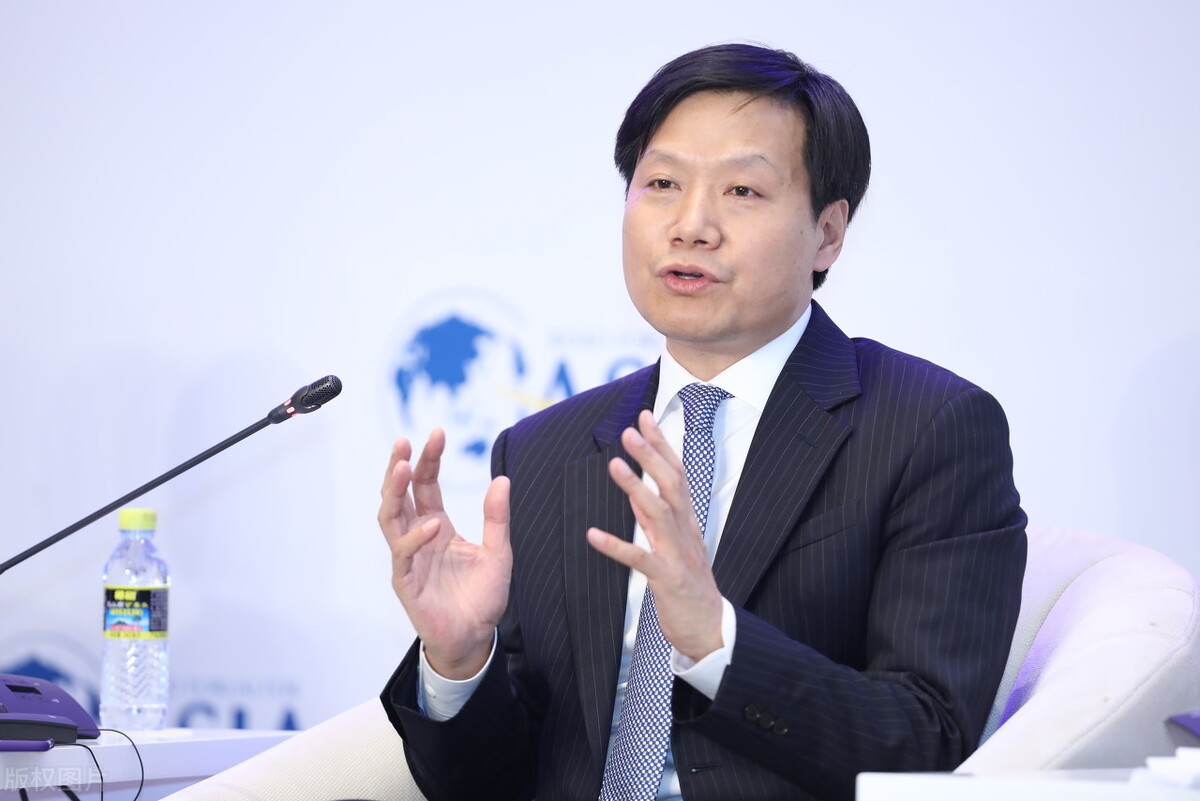 目标是全球最大物联网系统，华为发布鸿蒙，小米拿出vela系统应对