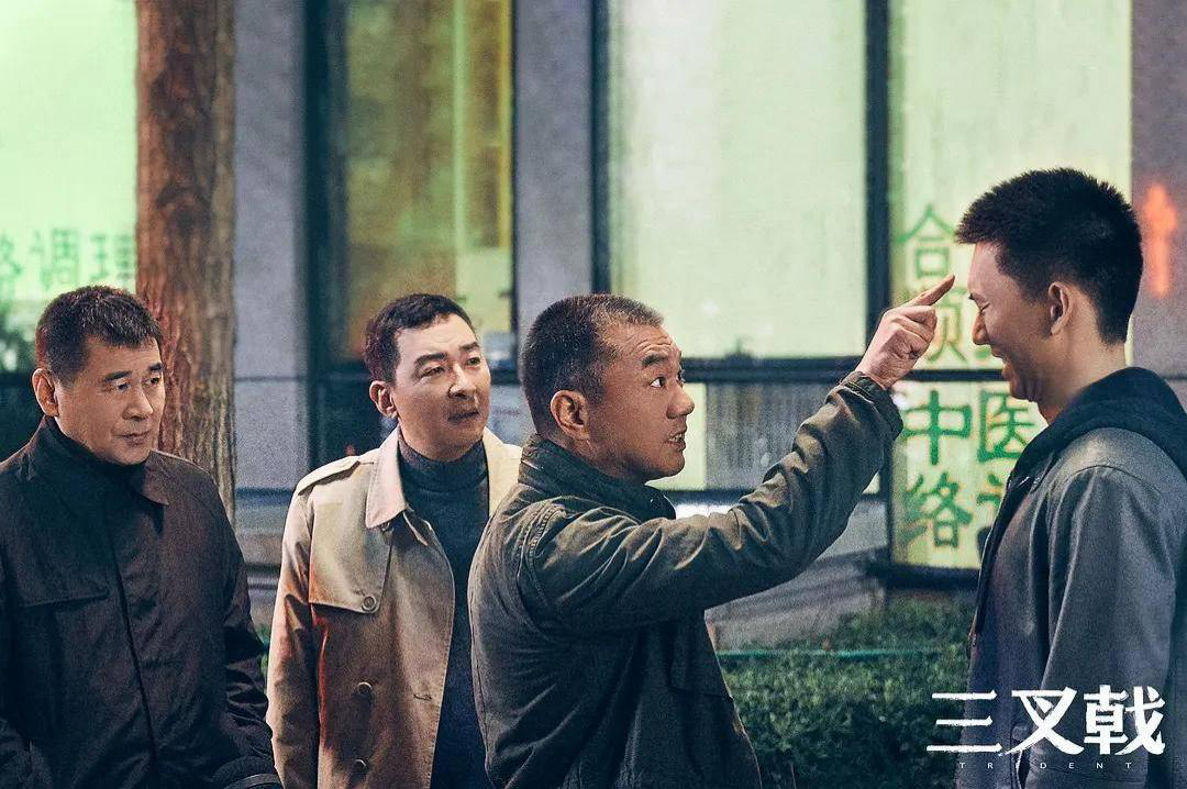 年龄加起来超过150，3个老男人演的戏，怎么把我跟我妈都迷住了？