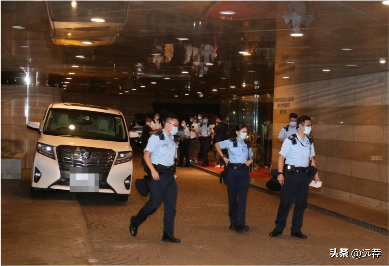 在香港被砍内地富豪其人，曾在王菲慈善晚宴上抢足天后风头