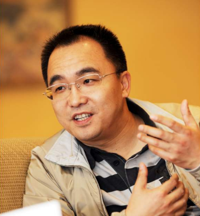 从诗人到湖北首富，前后花3亿元资产做慈善，他