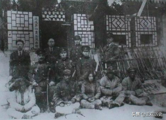 小金子 看着父亲被斩 脸上没有惧怕 还伸出小手为妈妈擦拭眼泪 正观历史 Mdeditor