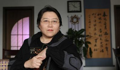 Li Yinhe: The elder sister that braves the wind and waves truly