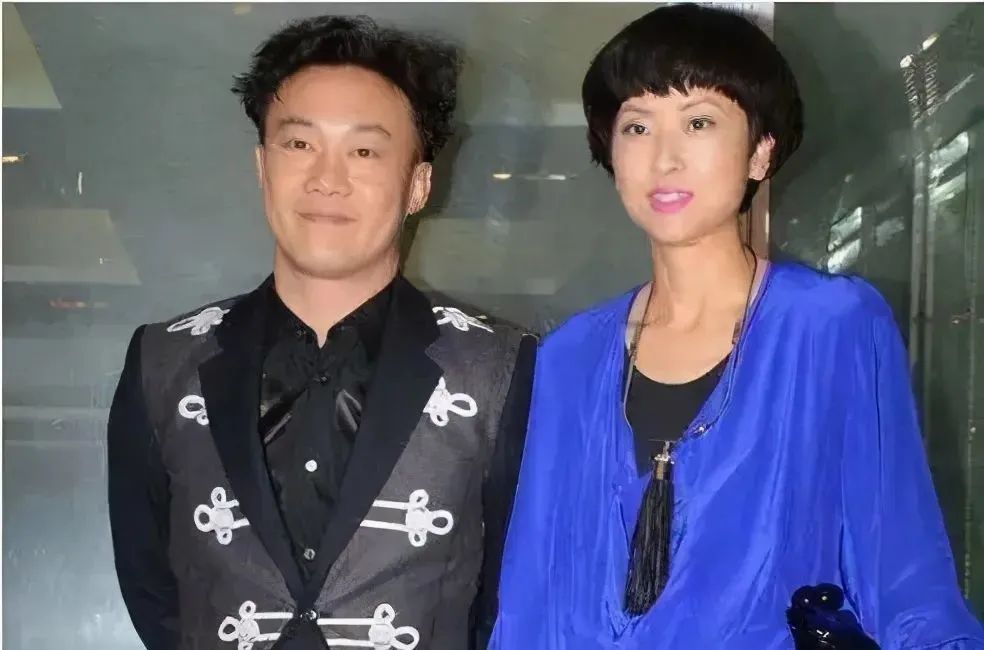 《鹿鼎记》10位主演近况：男三离婚4次，“二老