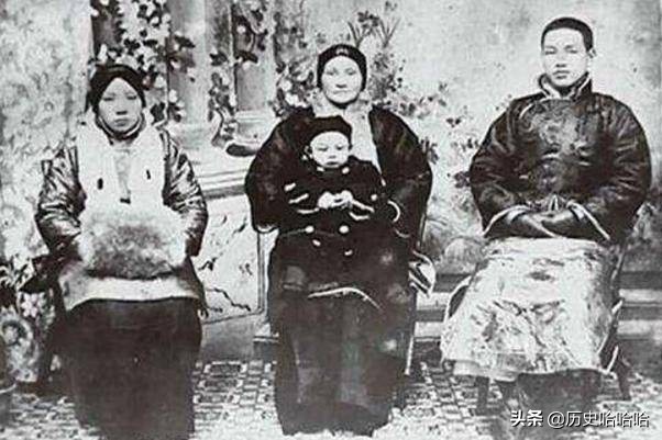 蒋介石有5兄弟姐妹，他当上民国总统后，竟这样对待他们
