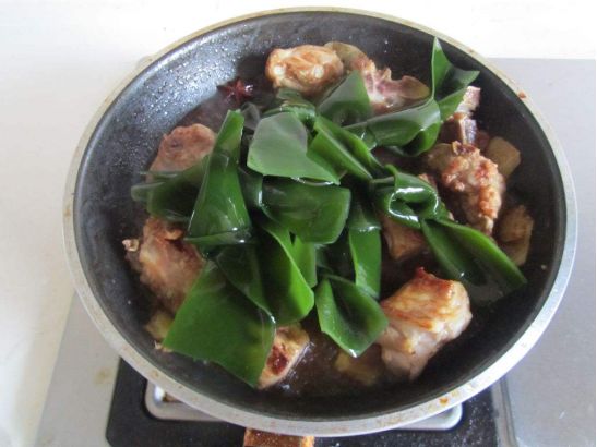 香喷喷的几道家常下饭菜，简单好吃又营养，天天吃都不厌