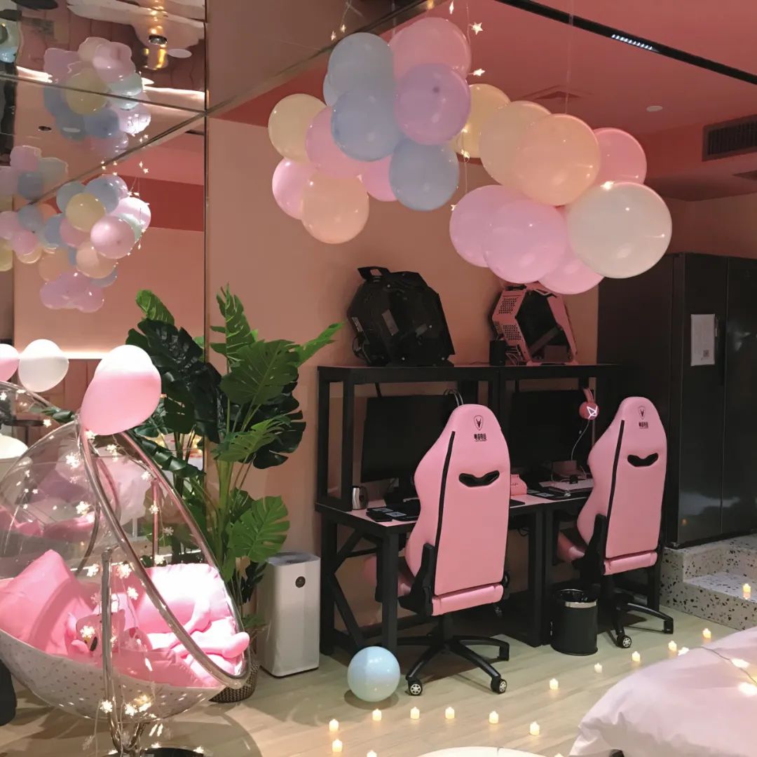 来粤塔电竞酒店，承包你的520浪漫之夜