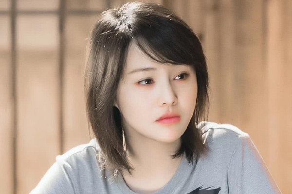 13分钟在线发飙郑爽直播扑街：把不敬业当个性是职场人最大的蠢