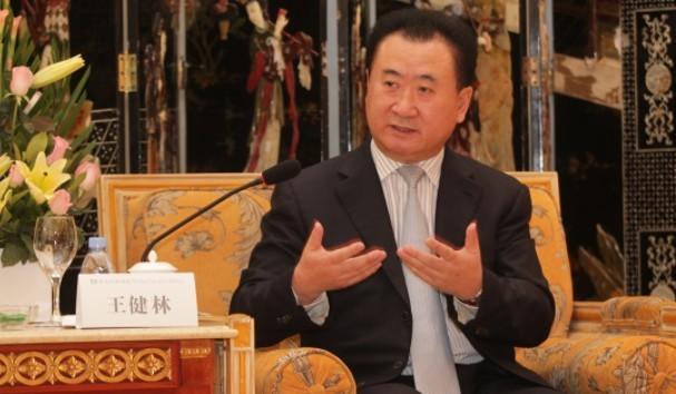 怪不得王思聪啥都不怕，背后不止有王健林，知