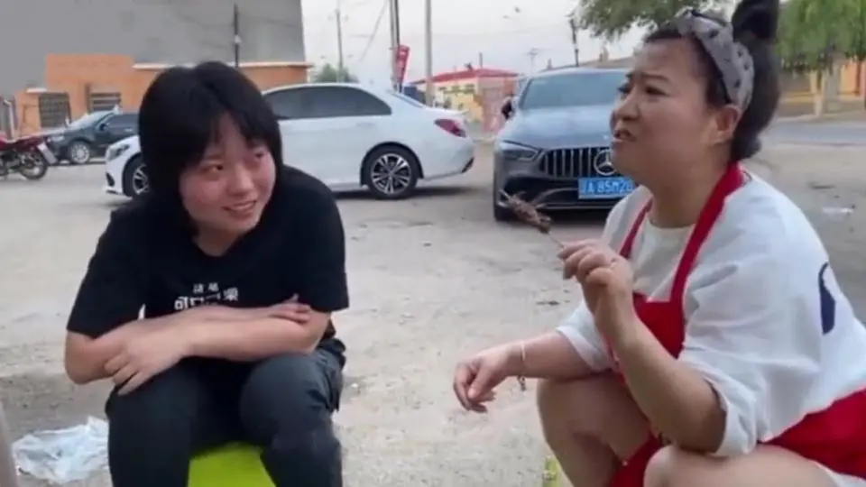 李雪琴的快速上位史，和她成名路上的幕后英雄