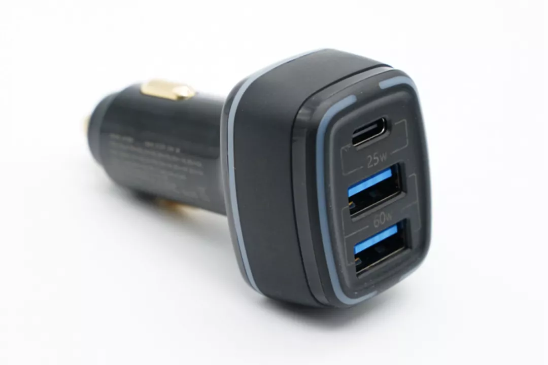 iPhone 13新机即将发布，35家工厂推出上百款快充新品