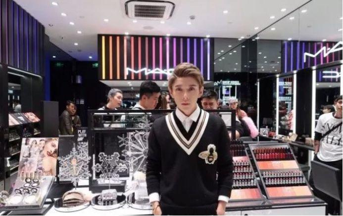 李佳琦落户上海，普通人能否复制？