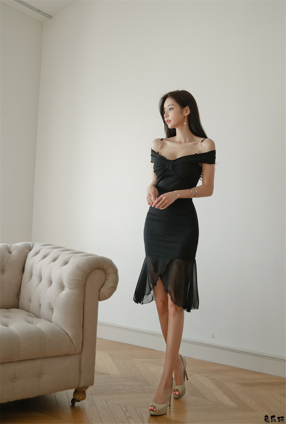 孙允珠：华沙夜醉情调小夜曲花蕾礼裙