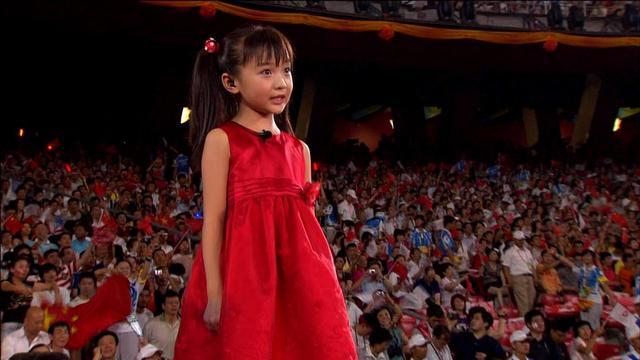 林妙可首回应假唱事件并感谢张艺谋导演澄清：时间会改变人的看法