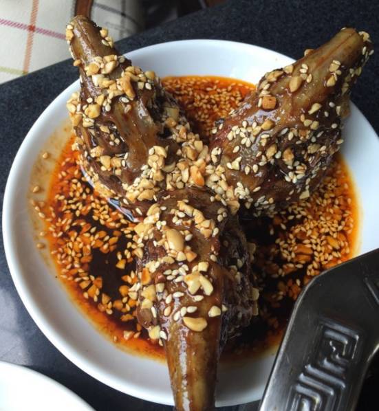 美食界扛把子都藏在成都三江鞋厂、东郊记忆等