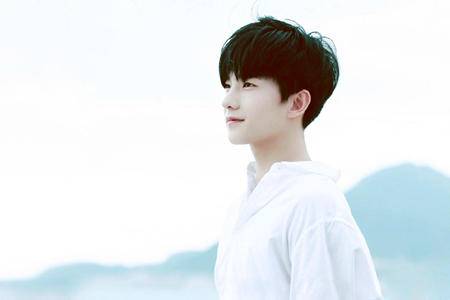 杨洋转型硬汉多年，再次回归综艺，西瓜视频回