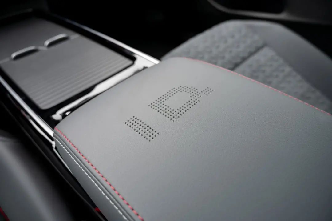 深度体验上汽大众ID.4 X，这才是属于“大众”的纯电汽车