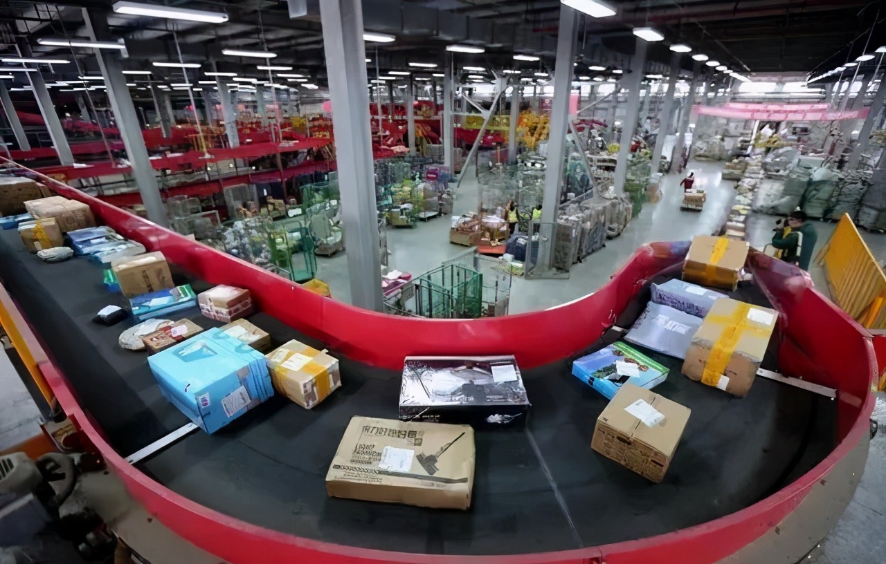 顺丰韵达圆通申通快递开启新年狂飙，京东物流上市谁最焦虑？