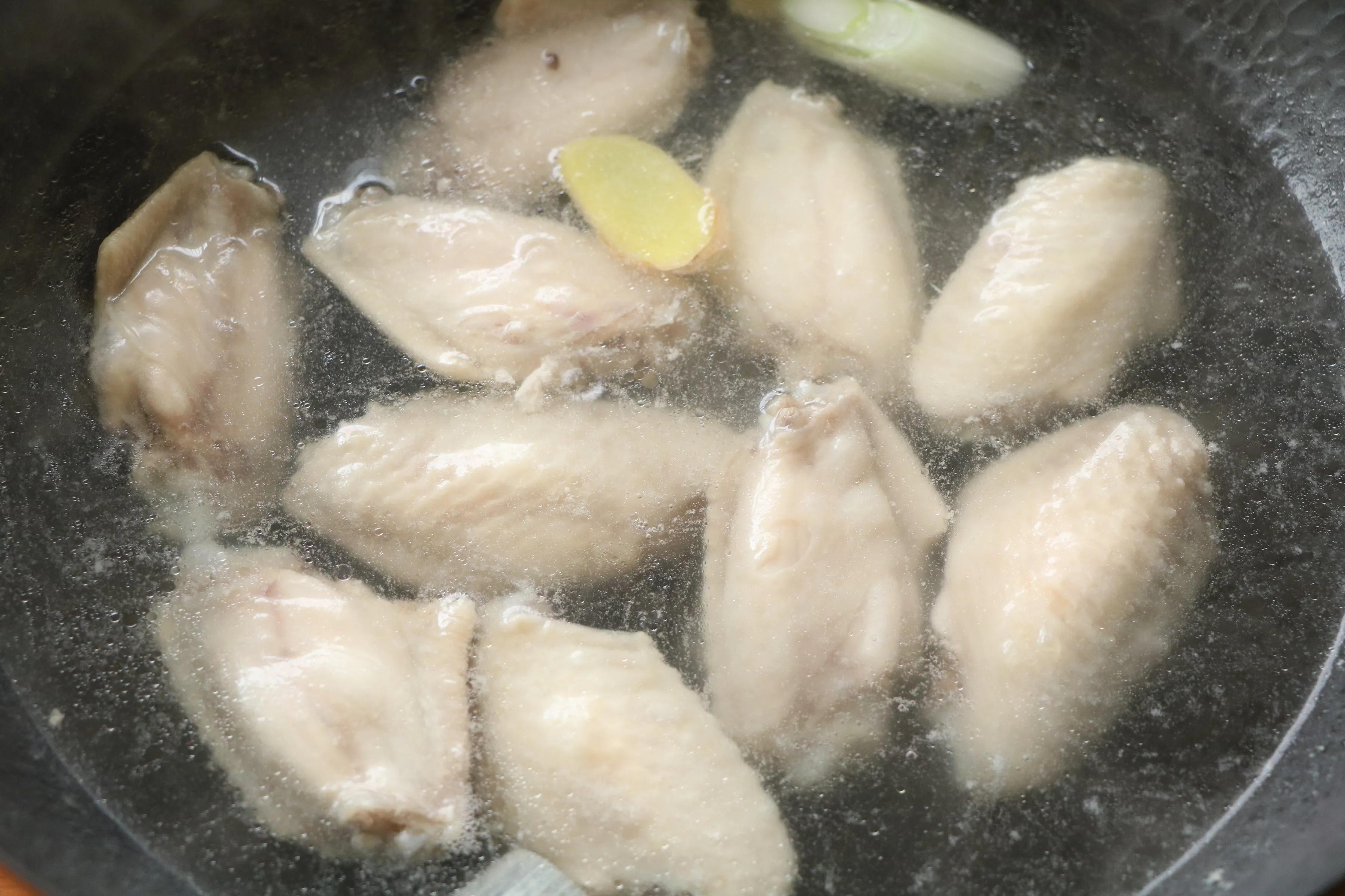 夏天到了，孩子沒胃口，燉上這樣一鍋菜，開胃又下飯，太好吃了