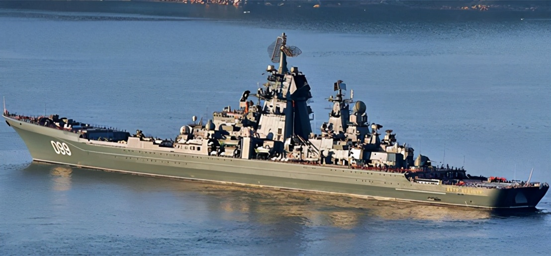 世界最强巡洋舰：核动力，超400枚导弹，一艘可