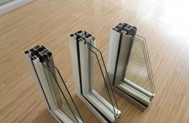 800块的断桥铝门窗到底好在哪？听完专家分析，才知道用处这么大