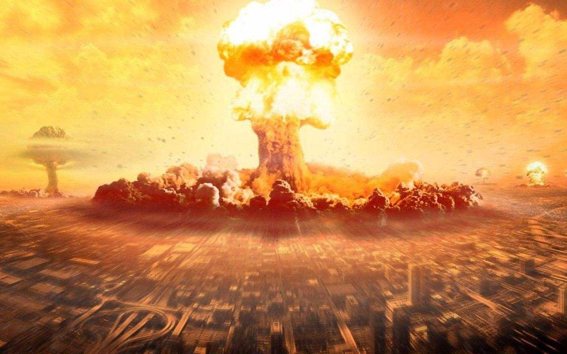 胡锡进呼吁中国扩充核弹头至千枚，引爆国际舆