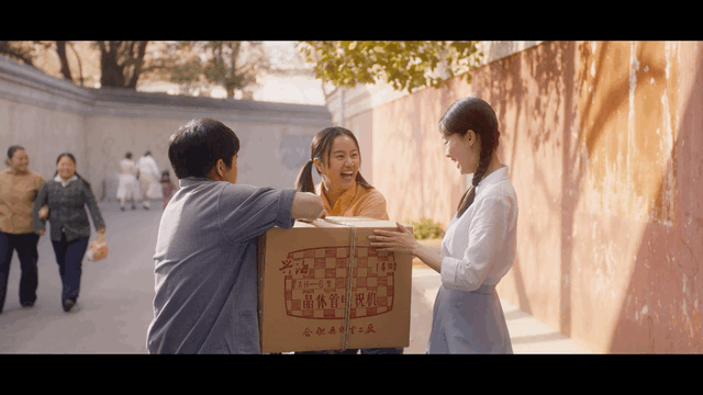 真实|《你好，李焕英》的13个真实细节，当电影照进现实，让你哭成狗