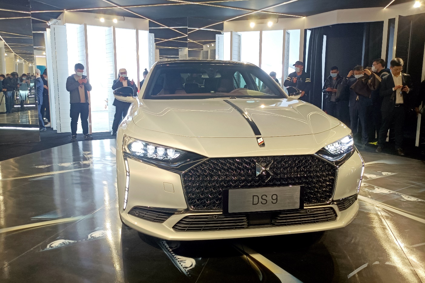 99万比奥迪a4l都贵,买辆ds 9值不值_太平洋号