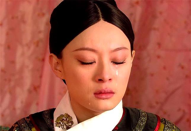 甄嬛传：在生死关头，甄嬛才看清胡蕴蓉与皇帝、以及浣碧的真面目