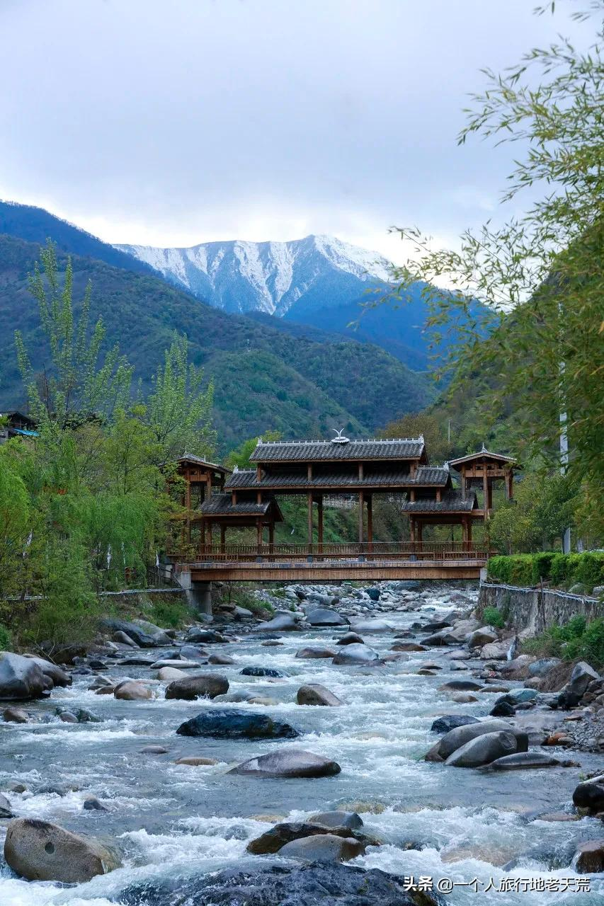 李子柒“隱居”地公開,這座比成都還安逸的城市,究竟是什麼地方