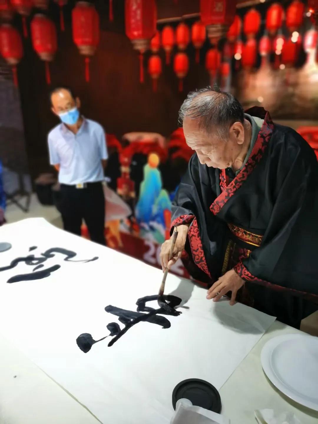 庆中国共产党成立100周年暨百名书画艺术家巧绘美丽河北走进广平