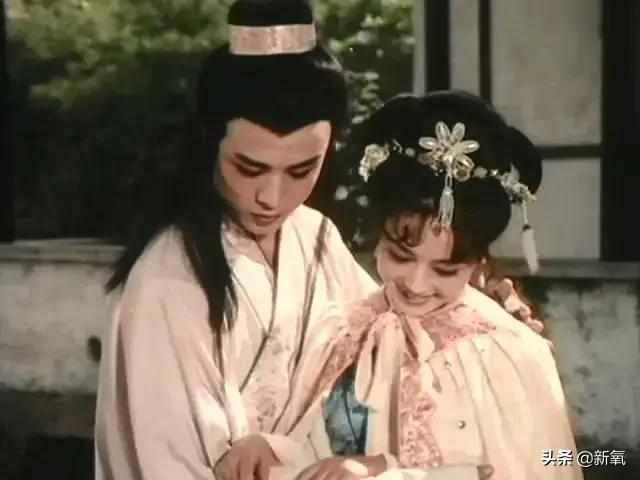 她们颜值最盛时期离我们虽远，可她们的美貌在如今也依然惊艳