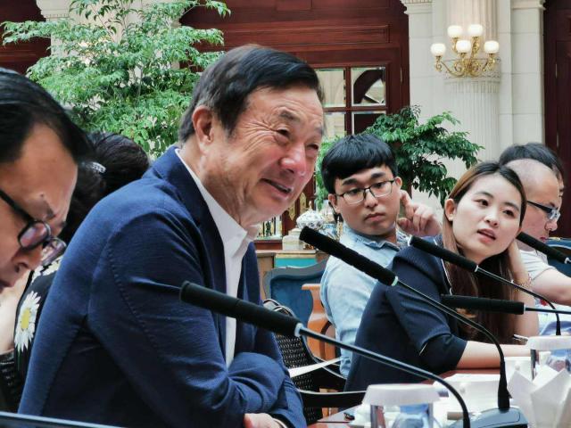 放弃安卓，预装鸿蒙？华为P50再传消息，鸿蒙手