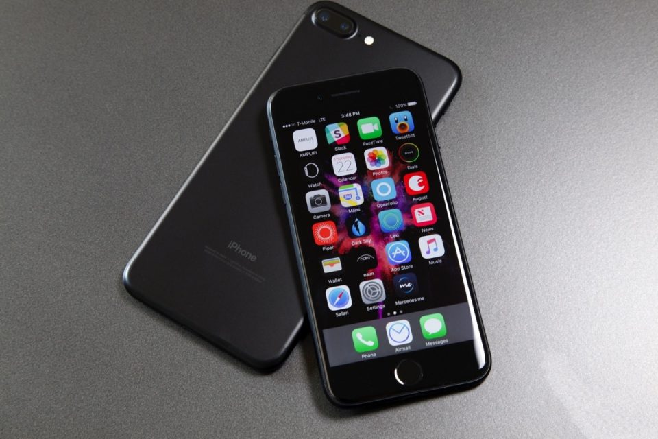 “1000元价”的iPhone 8，特性很赞，作为备用机最好