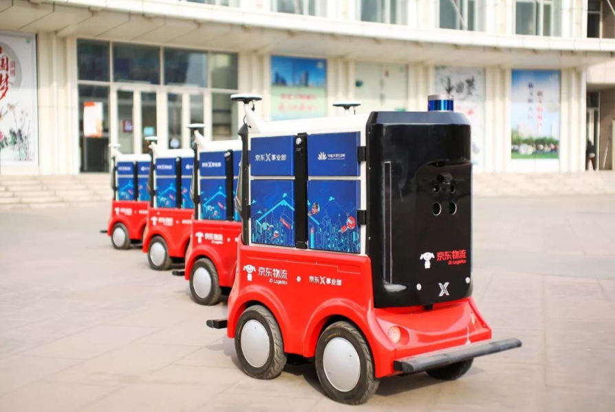 京东的野心藏不住了，两张“王牌”上市在即，刘强东或将成新首富