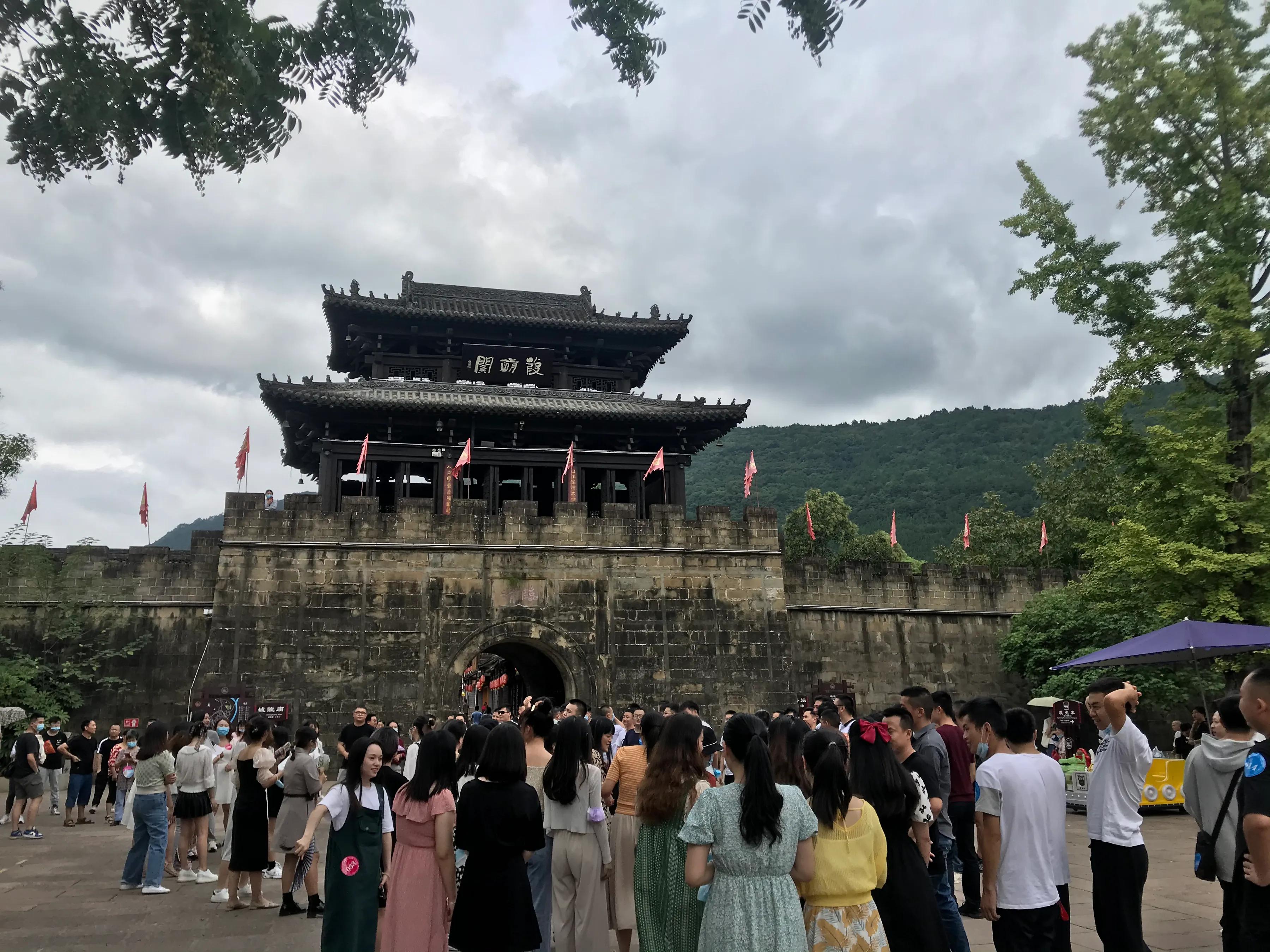 古城昭化觅知音 广元女儿节万人相亲大会精彩上演