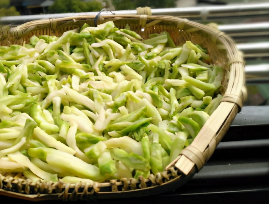 图片[4]-腌儿菜的做法步骤图 做一次能吃2个月-起舞食谱网