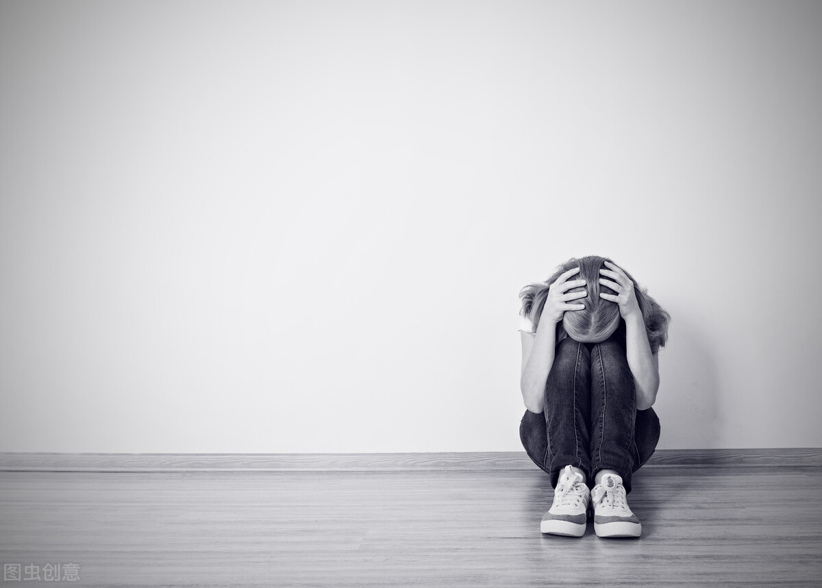 研究發(fā)現(xiàn)，抑郁癥患者的表情和說話與常人不同，很多人沒注意到