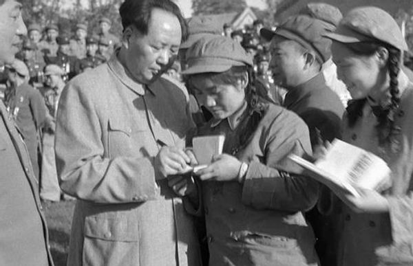 1994年河北一妇女去住院，因没钱治疗身份曝光：